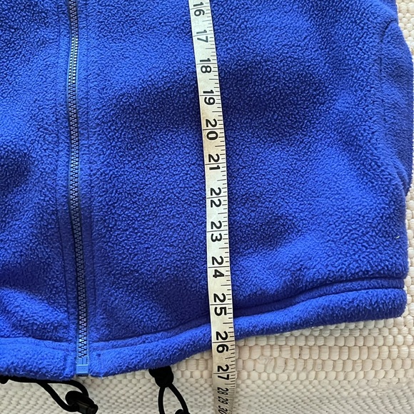 Lands' End- cobalt blue, PolarTec zip front jacket, Size 10-12, fleece w pockets - Picture 10 of 10